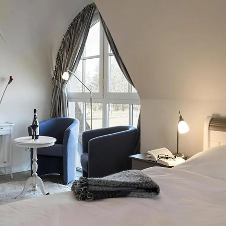 Ferienhaus Luxushaus Boddenkueste Mit Sauna